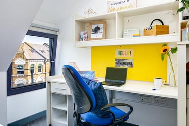 1 bed studio, Fulham Palace Road, Hammersmith, London, W69PA - Image 5